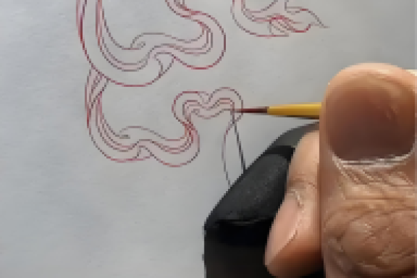 Outlining and Gold Painting